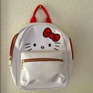 Hello kitty backpack NWT